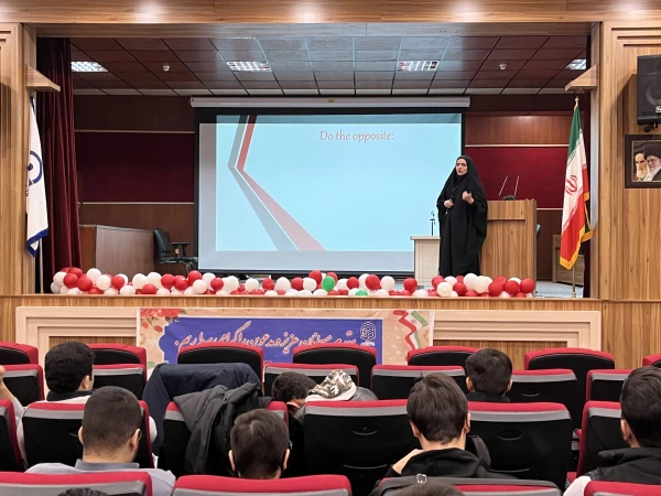 برگزاری انجمن علمی - دانشجویی آموزش زبان انگلیسی درمرکز  آموزش عالی شهدای مکه 3