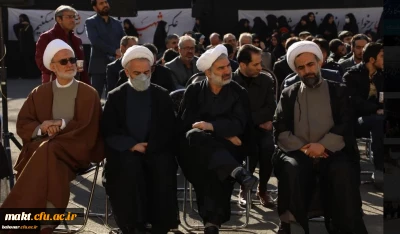 مقام معظم رهبری : شهدا این هدیه ی الهی را آسان و رایگان به دست نیاوردند؛ به قیمت مجاهدت به دست آوردند؛ در راه خدا جهاد کردند، از خودشان گذشتند و خدا این هدیه را به آنها داد

مراسم تشییع و تدفین شهید گمنام در مرکز آموزش عالی شهید باهنر تهران