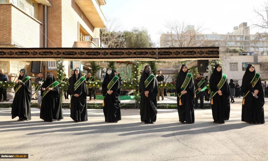 مراسم تشییع و تدفین شهید گمنام در مرکز آموزش عالی شهید باهنر تهران 12