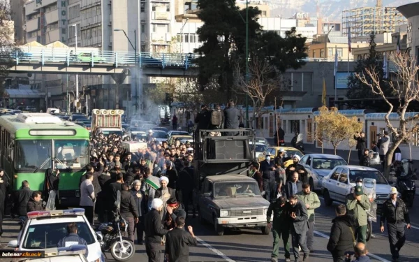 مراسم تشییع و تدفین شهید گمنام در مرکز آموزش عالی شهید باهنر تهران 15