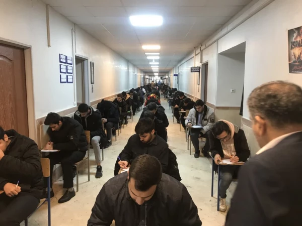 آغاز امتحانات پایان نیمسال اول تحصیلی ۱۴۰۳–۱۴۰۲ 4