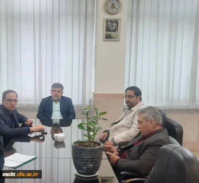 برگزاری جلسه کمیته کارورزی گروه آموزشی زبان انگلیسی با حضور مدیر محترم مرکز آموزش عالی شهدای مکه