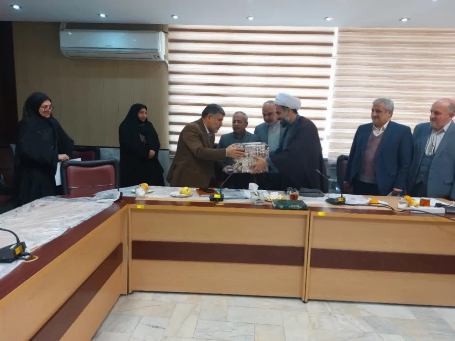 مراسم تکریم و معارفه سرپرست مرکز شهدای مکه 
  2