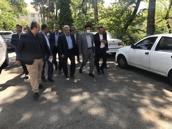 بازدید شهرداری محترم منطقه 7 و هئیت همراه از مرکزآموزش عالی شهدای مکه  3