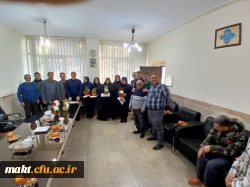 تقدیر و تشکر به مناسبت روز زن از همکاران خانم مرکزشهدای مکه 4