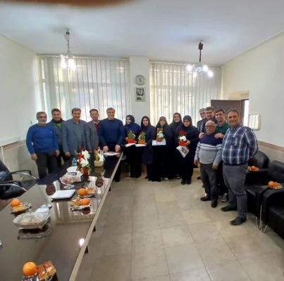 تقدیر و تشکر به مناسبت روز زن از همکاران خانم مرکزشهدای مکه 2