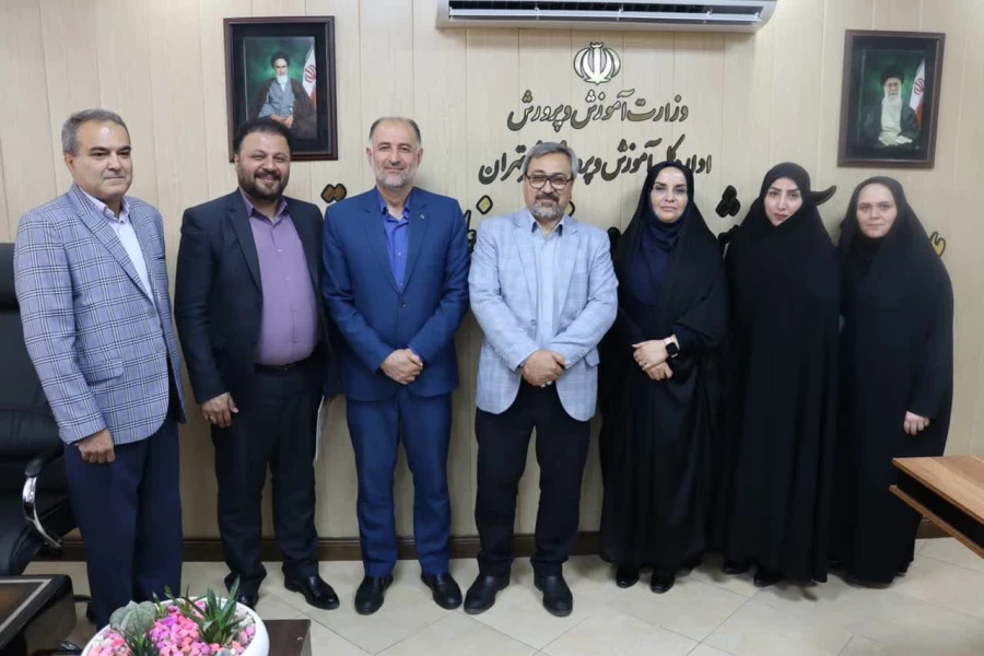 تقدیر و تشکر از ریاست محترم منطقه چهار و هفت بابت ساماندهی دانشجویان کارورز مرکز آموزش عالی شهدای مکه 6