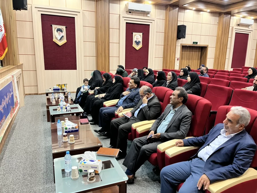  نشست هم اندیشی مأموران آموزشی با ریاست دانشگاه فرهنگیان استان تهران در مرکز شهدای مکه 3