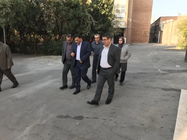 بازدید جناب آقای دکتر علی محمدی از مرکزشهدای مکه 2