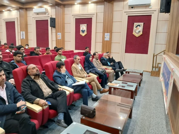 برگزاری کارگاه به عنوان "اخلاق پژوهی در نگارش و انتشار مقالات علمی_پژوهشی" در مرکزشهدای مکه 2